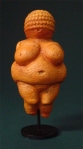 réplica da Vênus de Willendorf